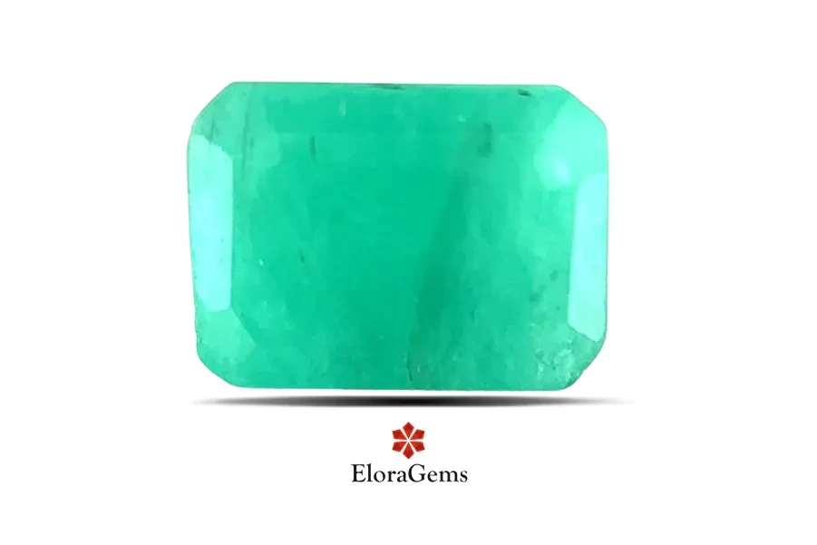 Emerald (Maragadham) 7x5 MM 1.3 carats