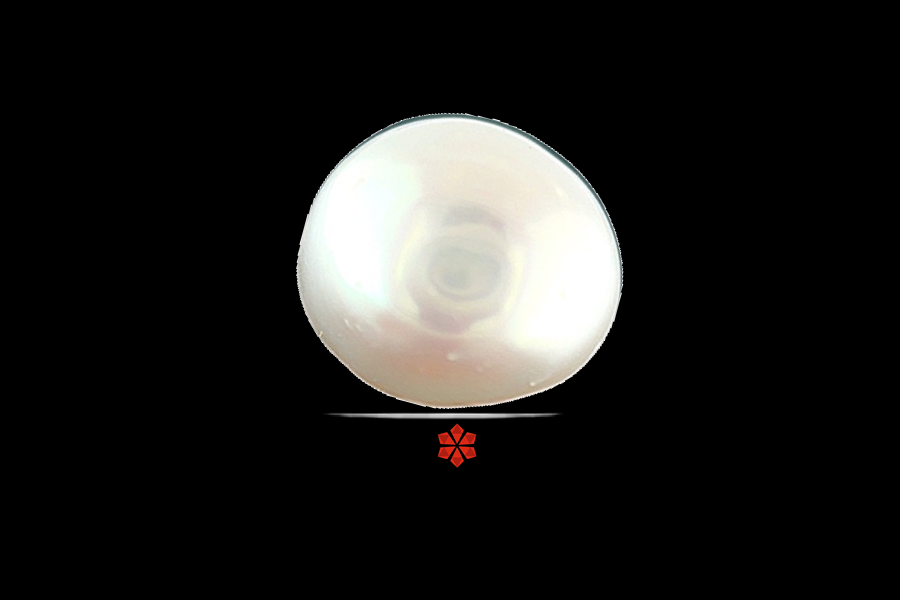 Pearl 9x8 MM 2.9 carats