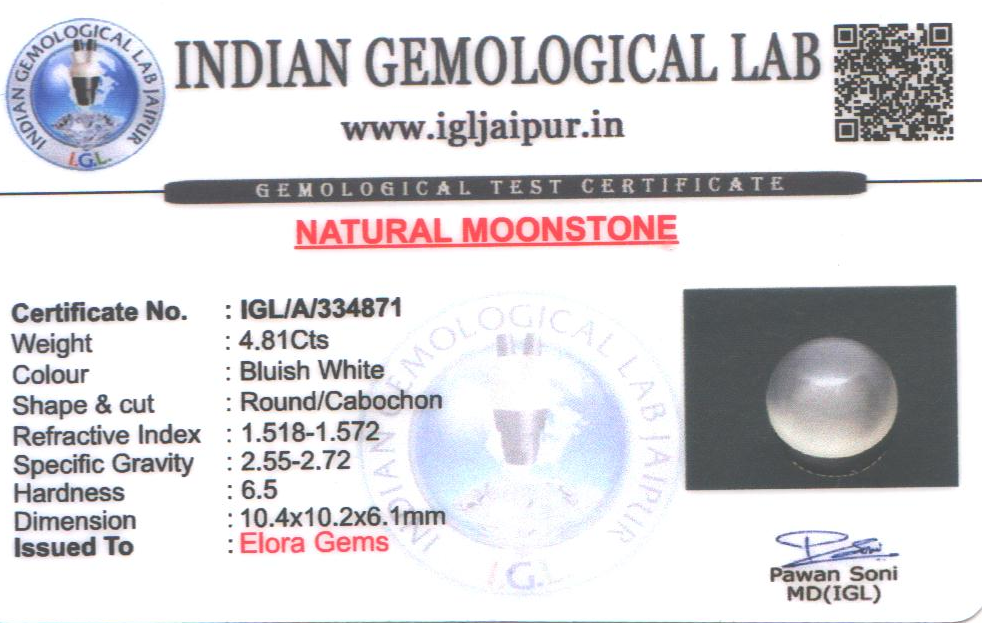 Moon Stone 10x10 MM 4.81 carats