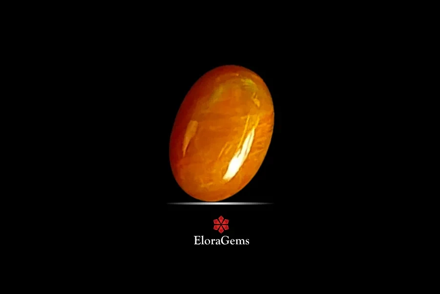 Opal 8x5 MM 0.77 carats