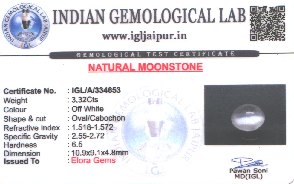 Moon Stone 11x9 MM 3.32 carats