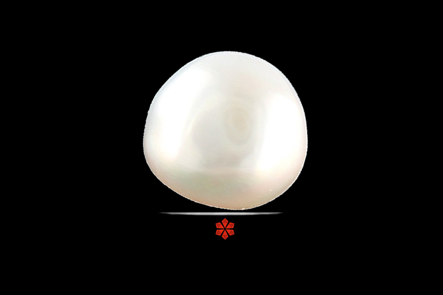 Pearl 9x8 MM 3.34 carats
