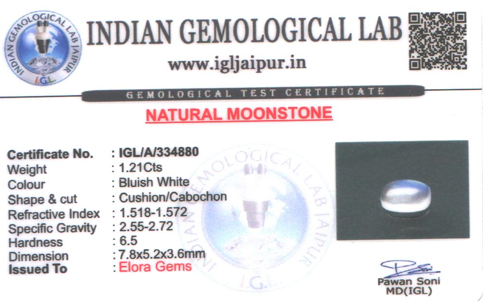 Moon Stone 8x5 MM 1.21 carats