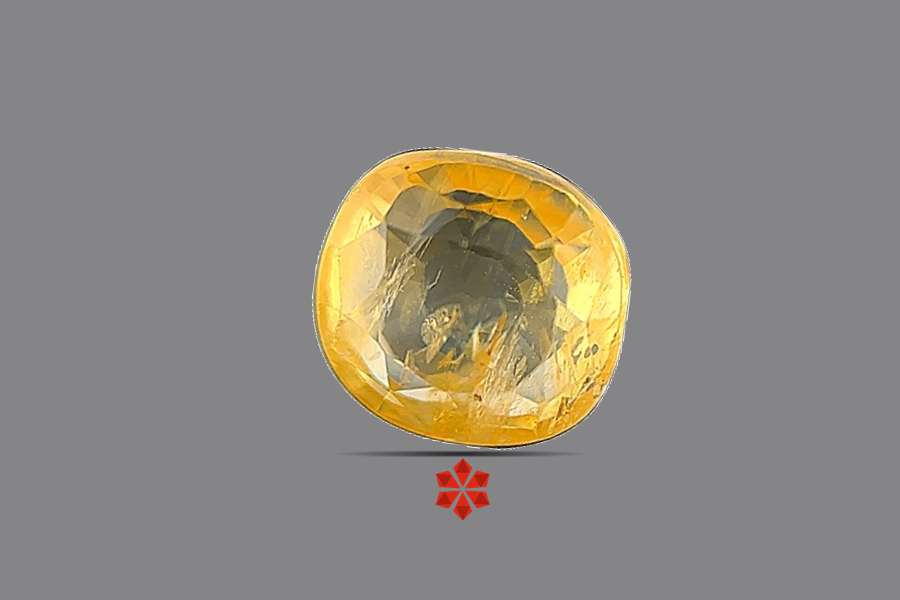 Yellow Sapphire (Pushparag) 8x8 MM 2.9 carats