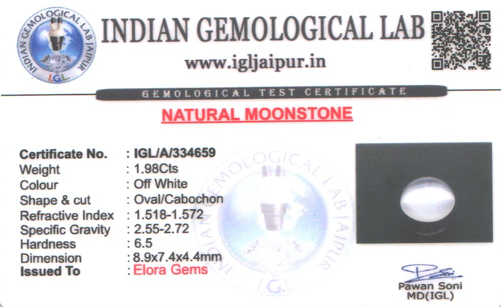 Moon Stone 9x7 MM 1.98 carats