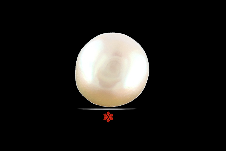 Pearl 8x8 MM 2.4 carats