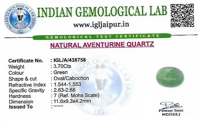 Aventurine 12x9 MM 3.7 carats