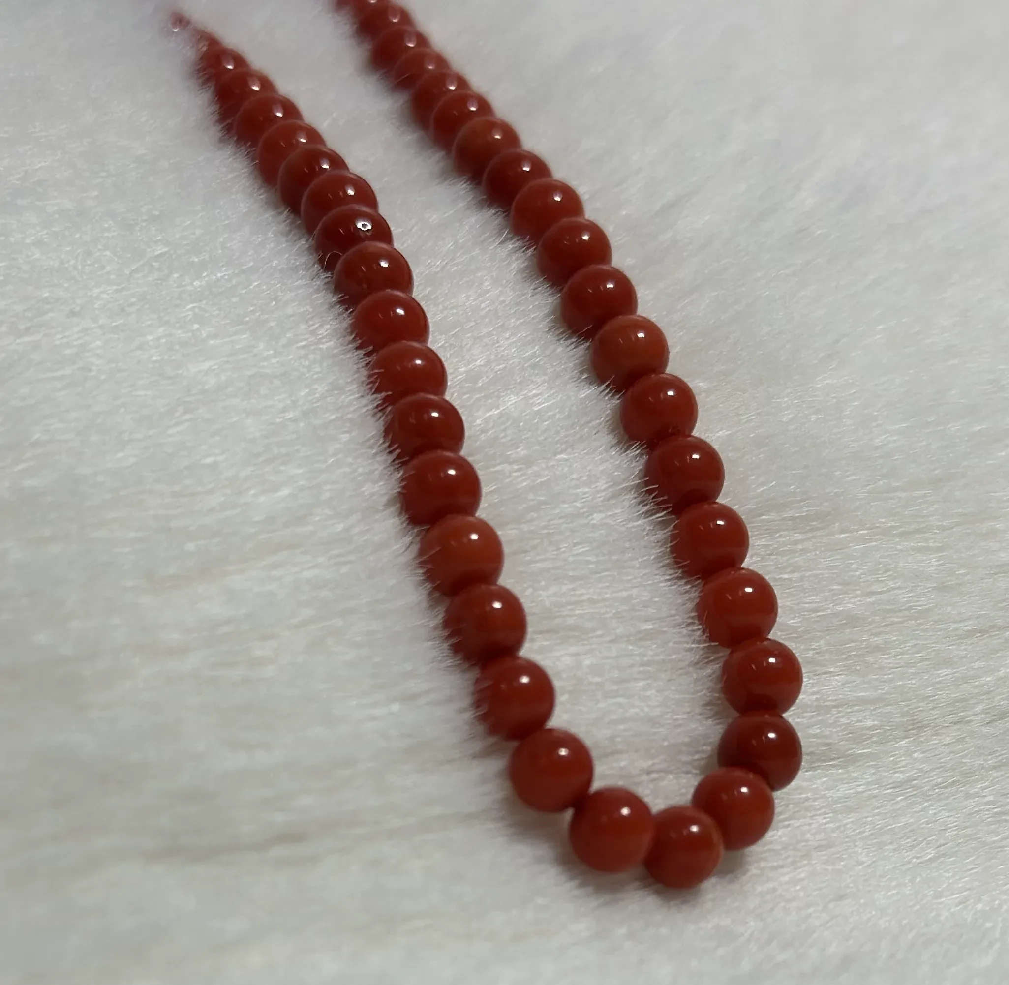 Red Coral (Pavalam) 5x5 MM 80.36 carats