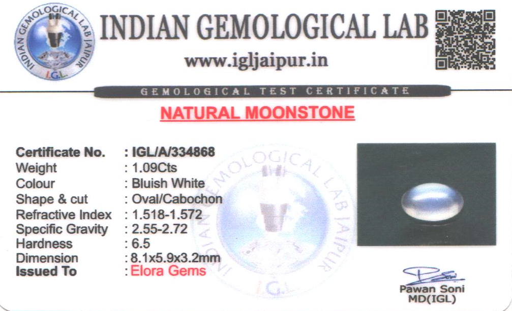 Moon Stone 8x6 MM 1.09 carats